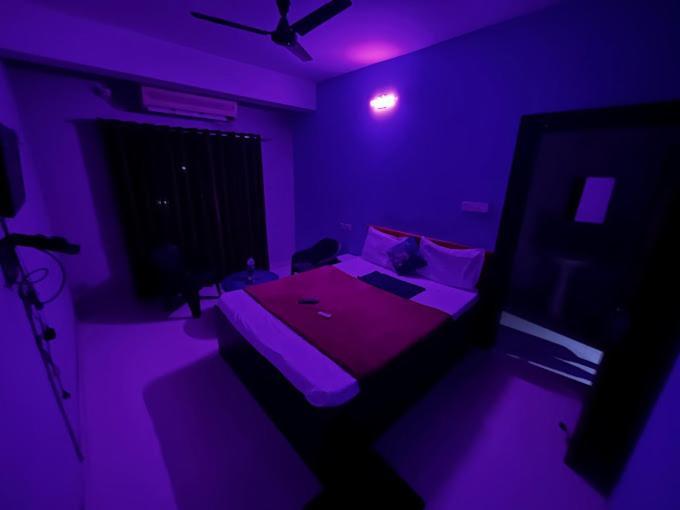 Hotel Crystal Cottage ブバネーシュワル エクステリア 写真