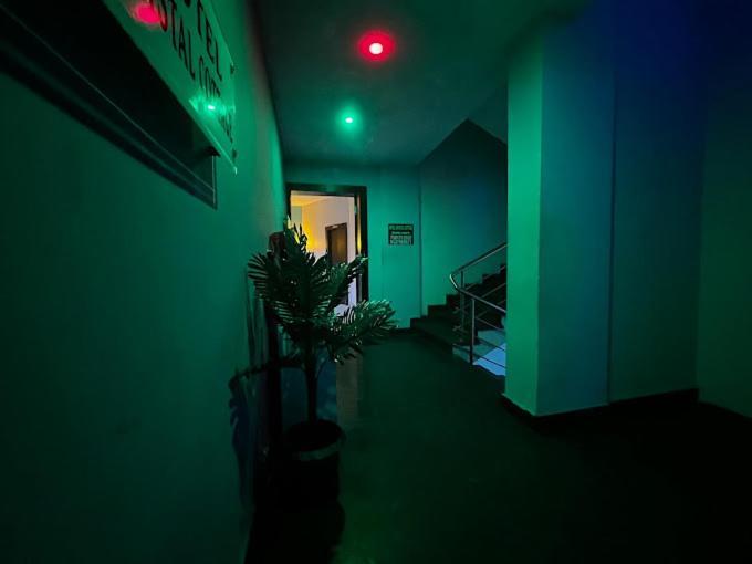 Hotel Crystal Cottage ブバネーシュワル エクステリア 写真