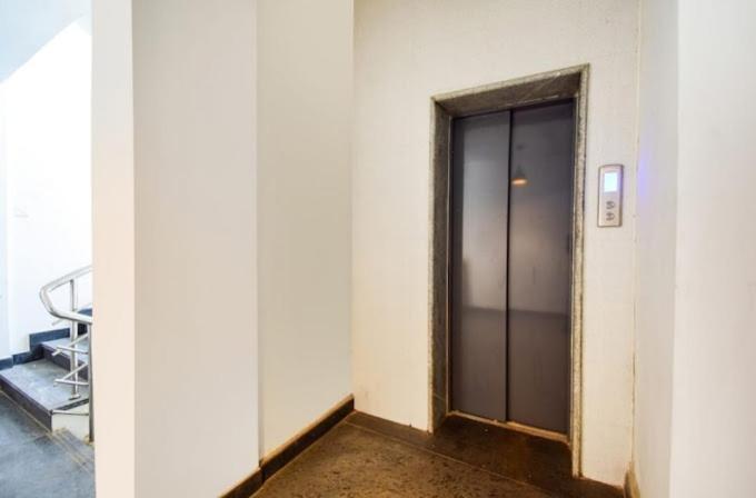 Hotel Crystal Cottage ブバネーシュワル エクステリア 写真